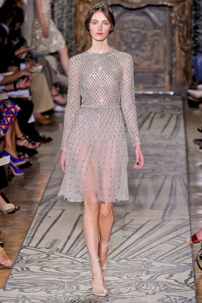 Look 26